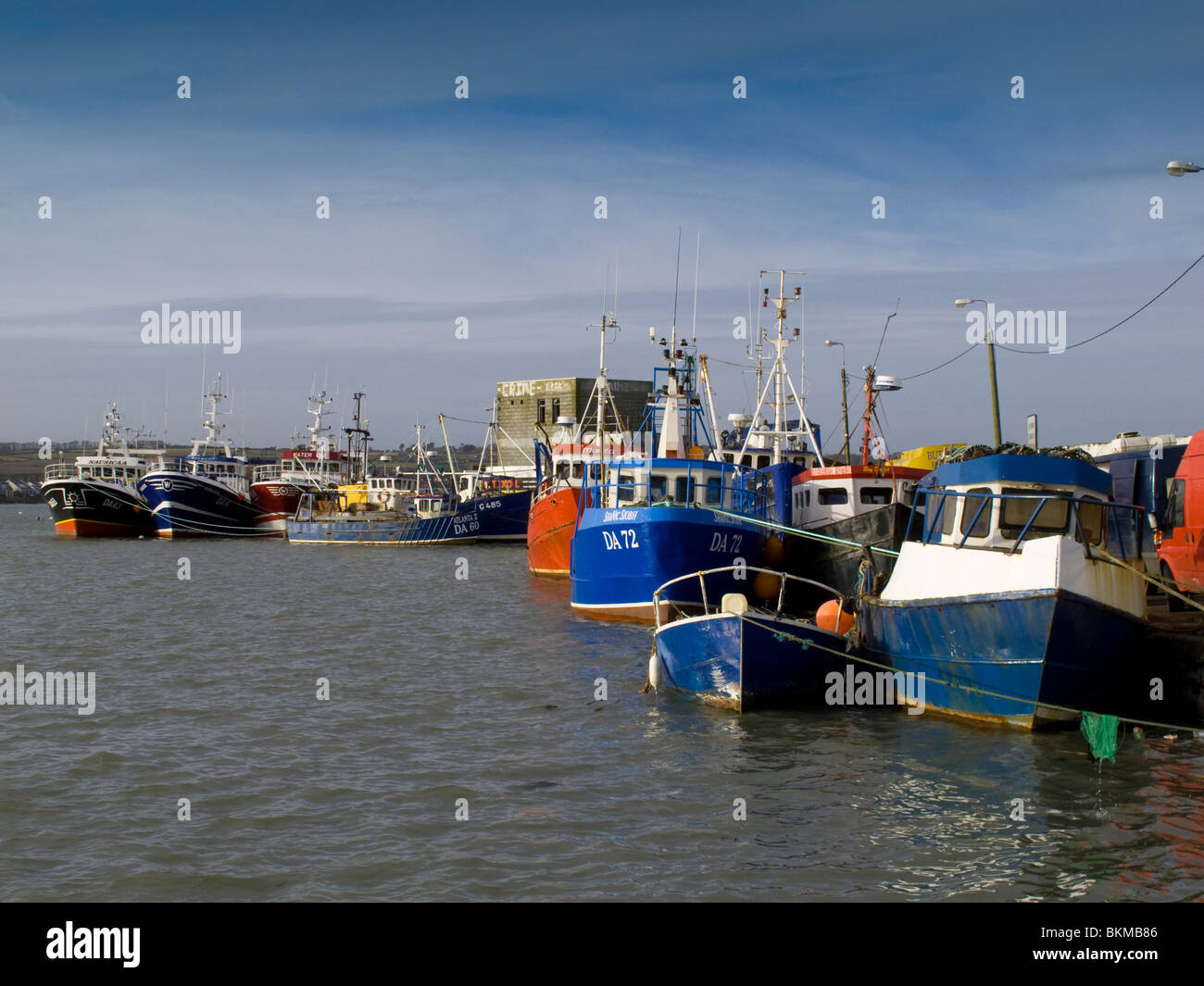 Angelboote/Fischerboote festgemacht im Hafen von Schären, North County Dublin, Irland Stockfoto