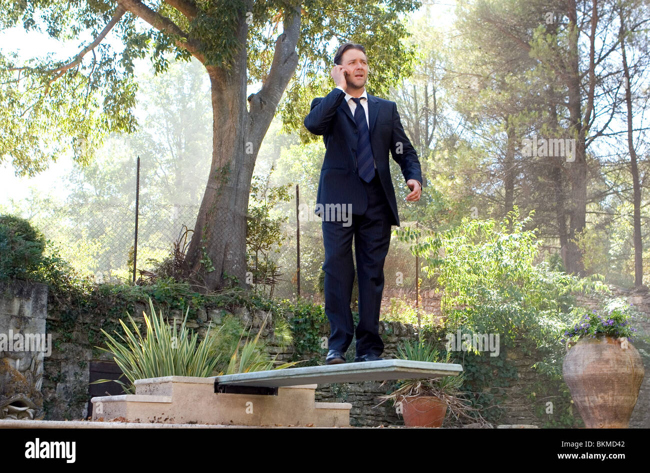 EIN GUTES JAHR (2006) RUSSELL CROWE GDYR 001-01 Stockfoto