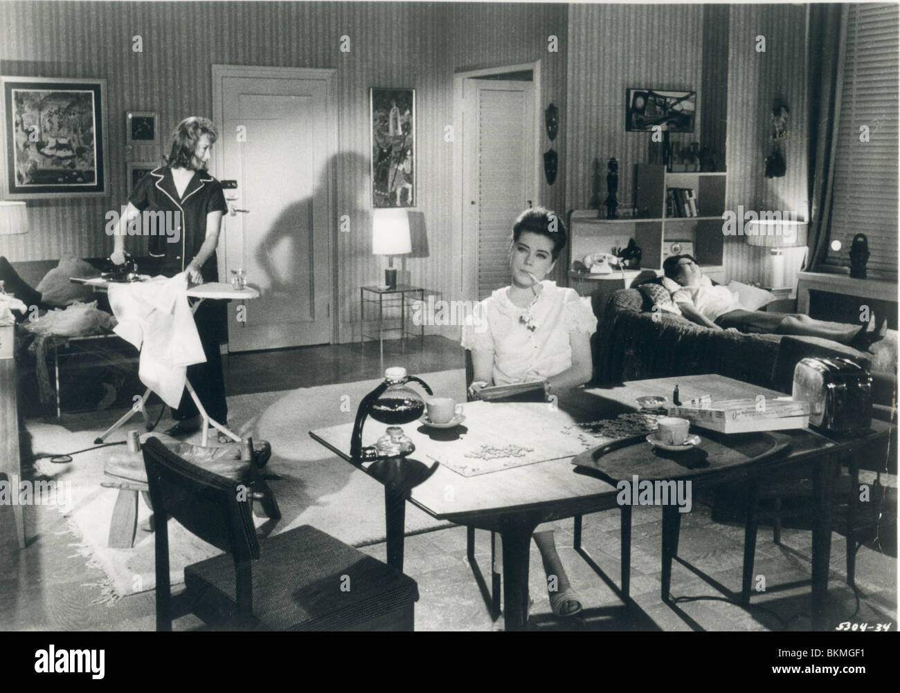 KOMMEN SIE MIT LOIS NETLLETON ME (1963), DOLORES HART, PAMELA TIFFIN CFWM 001 P FLIEGEN Stockfoto