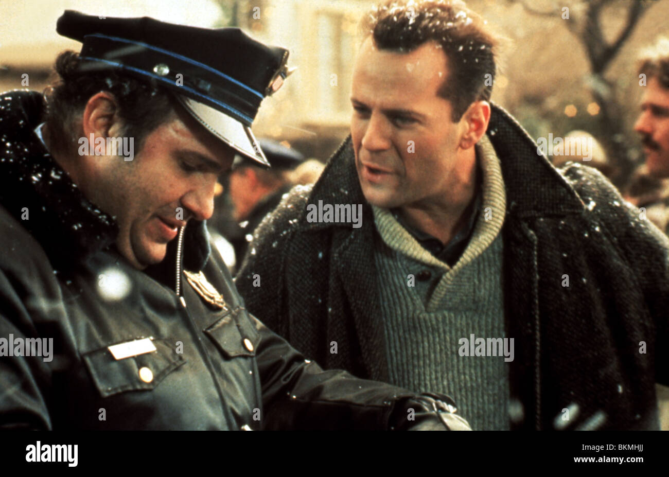 DIE HARD 2 (1990) ROBERT COSTANZO, BRUCE WILLIS DH2 005 Stockfoto