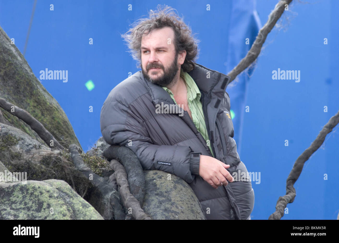 O / FILM "KING KONG" (2005) MIT PETER JACKSON (DIR) KKNG 003-F07 Stockfoto