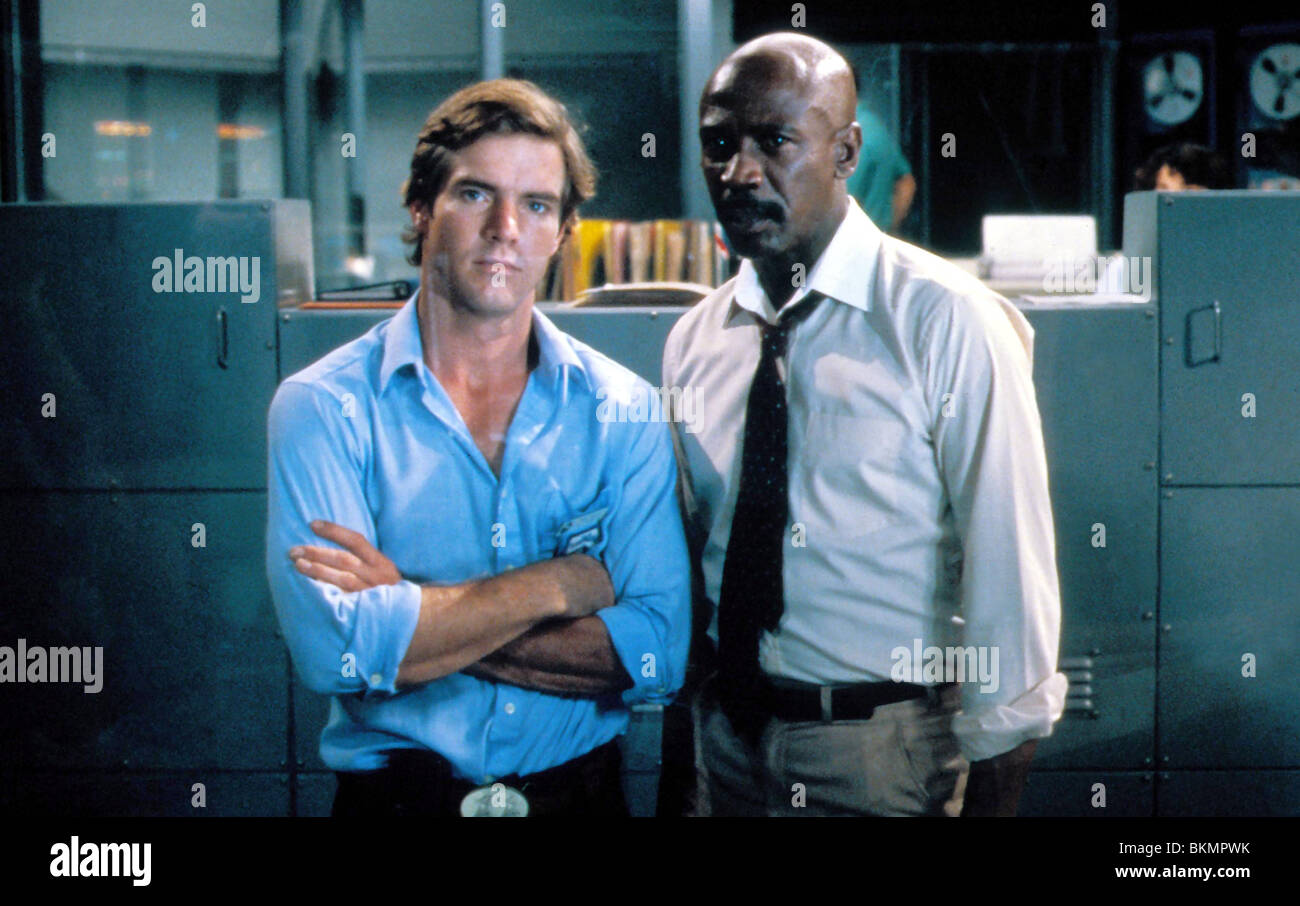 DER WEIßE HAI 3-D (1983) DENNIS QUAID, LOUIS GOSSETT JR. JW3 020 Stockfoto