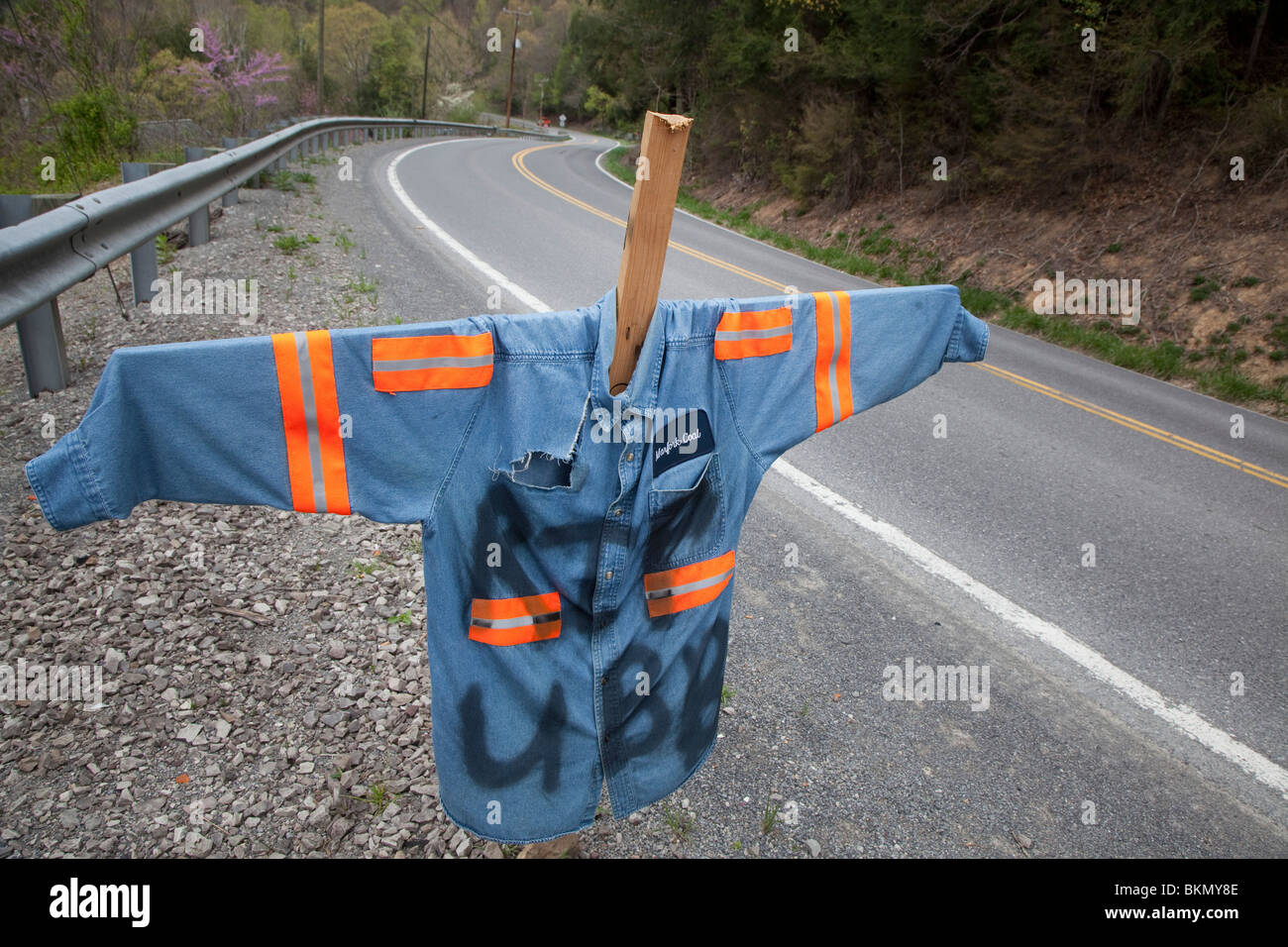 Am Straßenrand Denkmal für Bergarbeiter in Coal Minenexplosion getötet Stockfoto