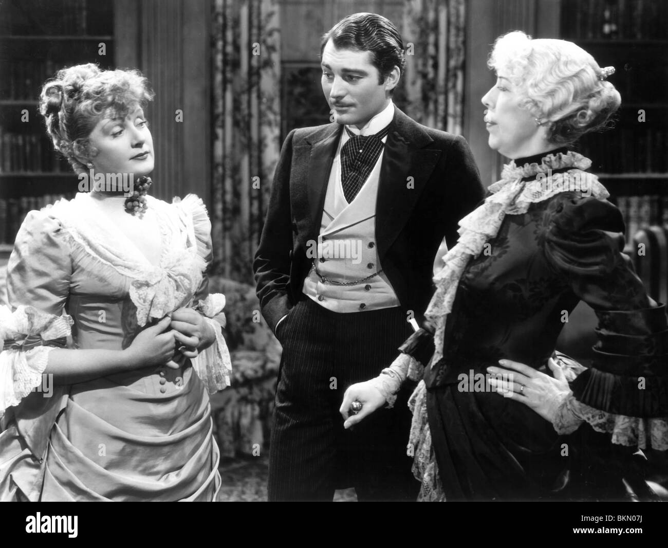 PARNELL (1937) BILLIE BURKE, CLARK GABLE, EDNA KANN OLIVER PRNL 008P Stockfoto