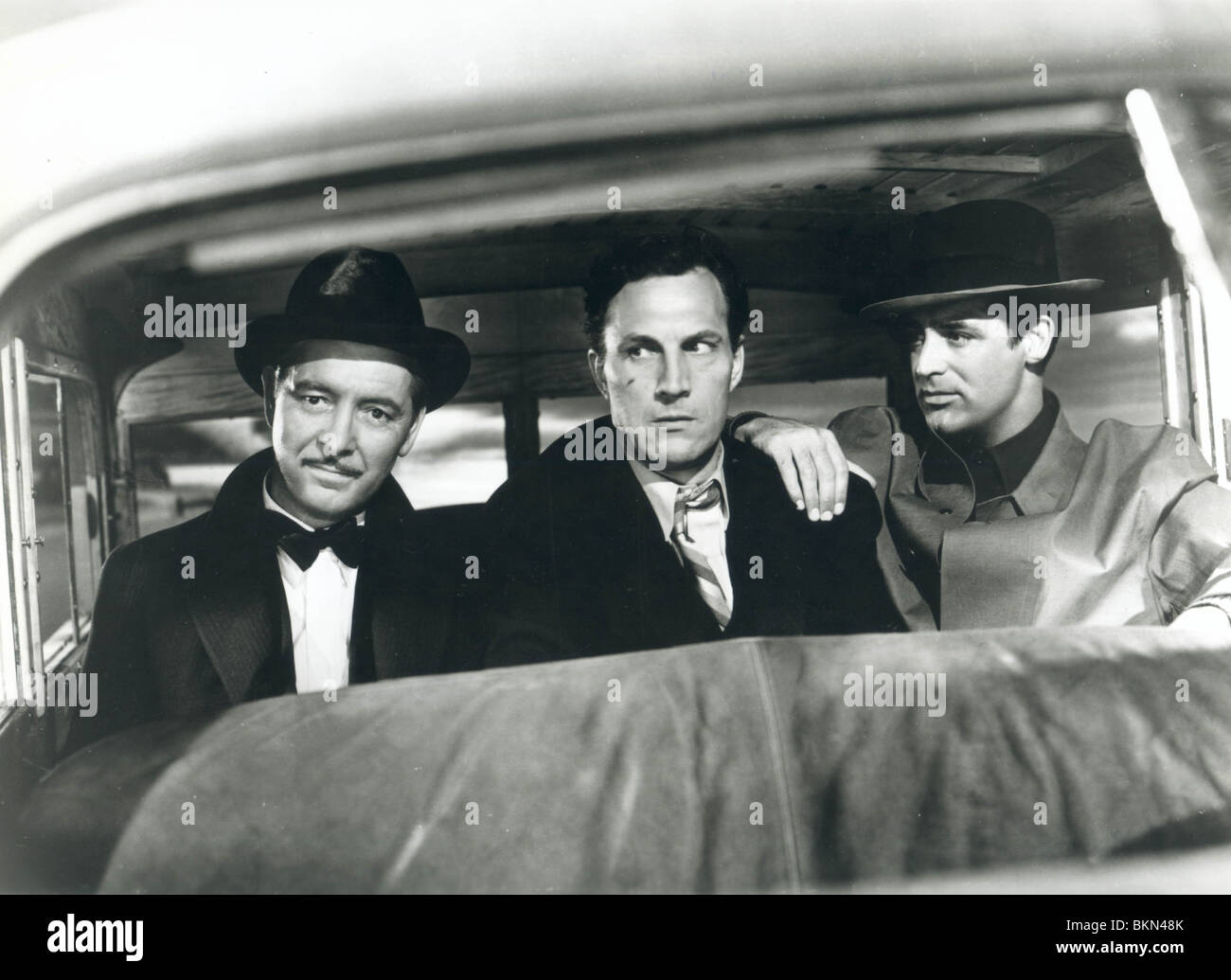 DIE REDE VON DER STADT (1942) RONALD COLMAN, CARY GRANT TOTT 002P Stockfoto