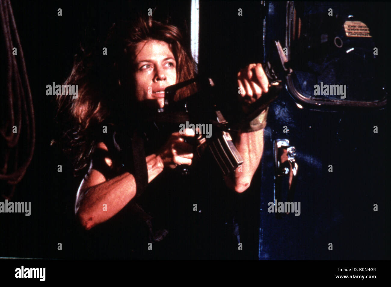 TERMINATOR 2: URTEIL TAG (1991) LINDA HAMILTON TR2 083 Stockfoto
