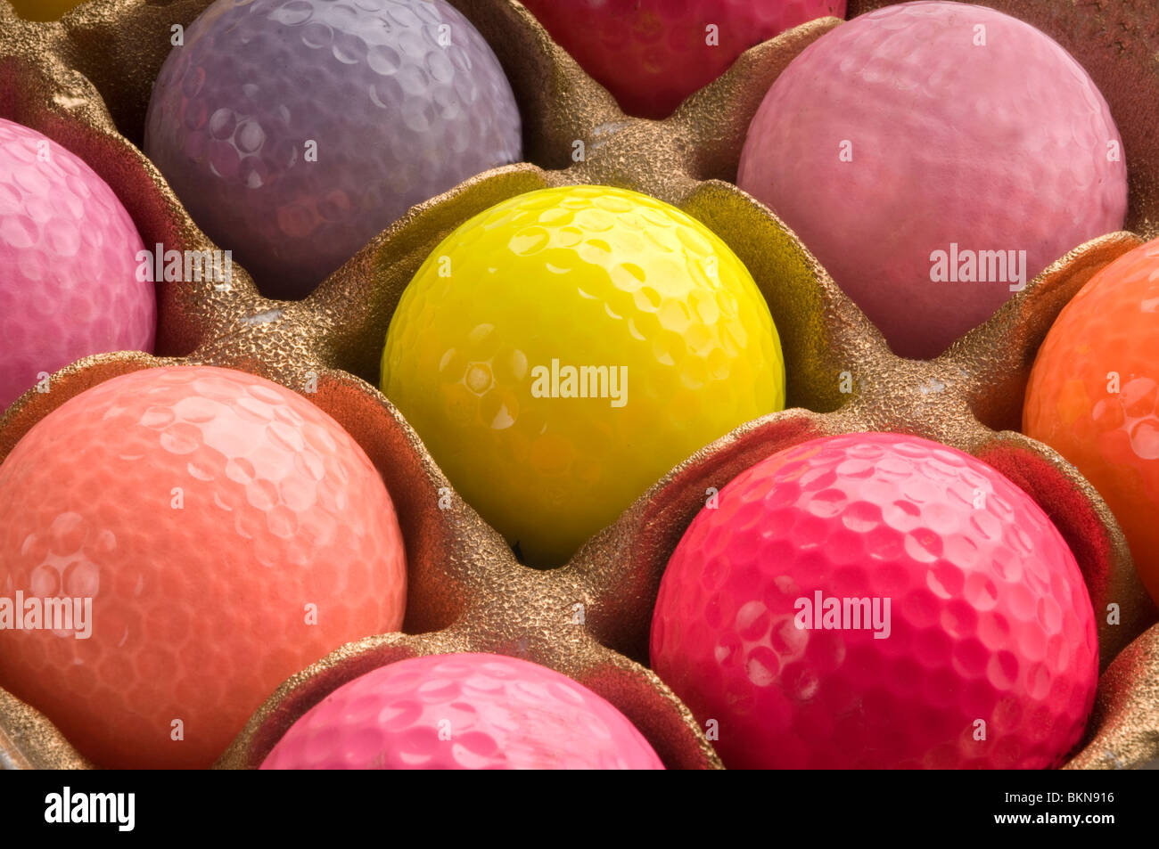 bunte Golfbälle Stockfoto