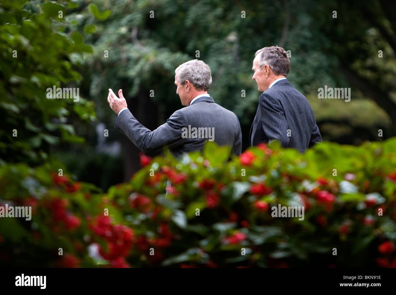 Der ehemalige Präsident George Bush und Sohn Präsident George w. Bush. Stockfoto