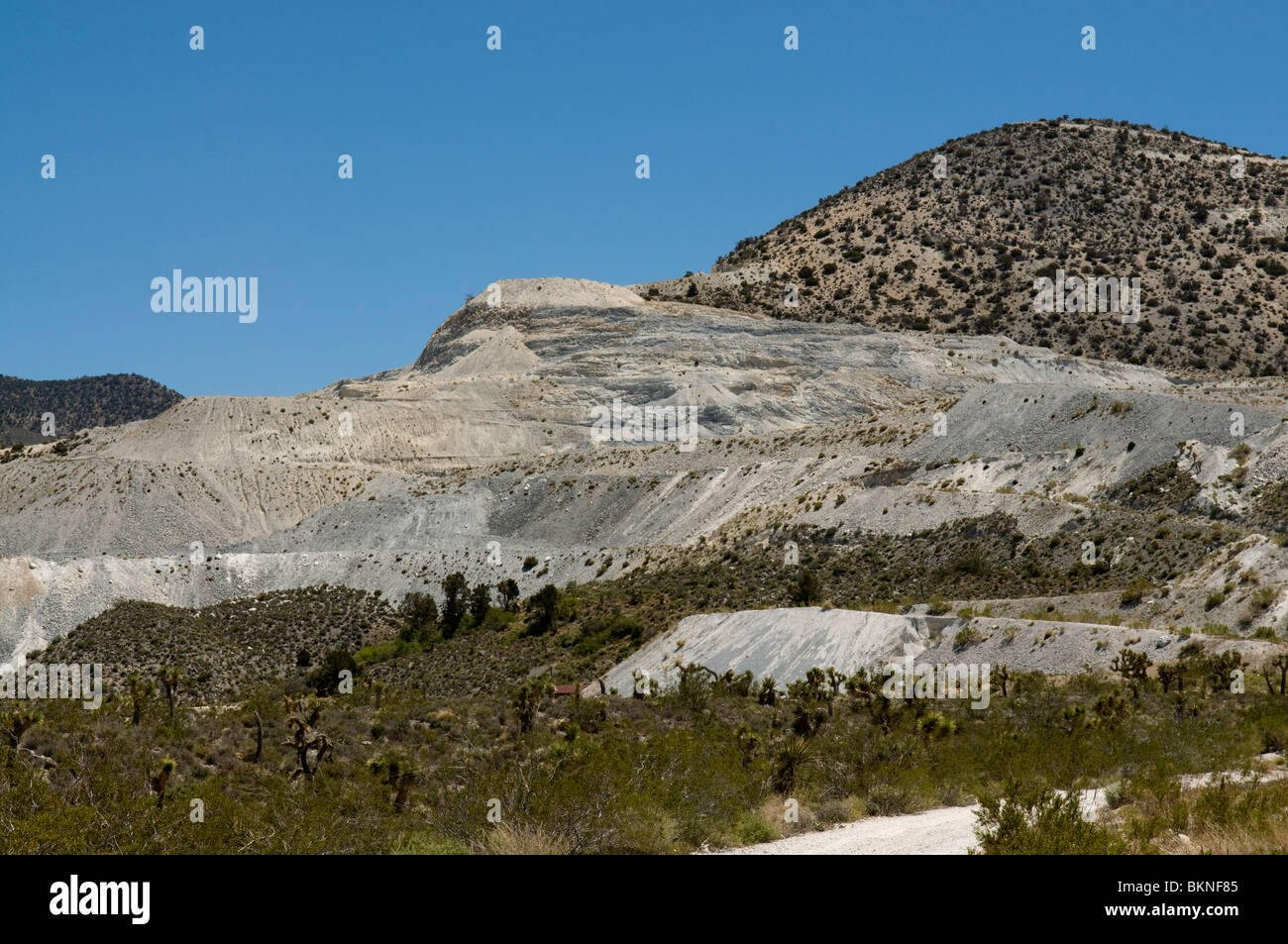 Hang, Position der Terrasse zeigt Federn Mine auf der Ostseite der San Bernardino Mountains in Kalifornien Stockfoto