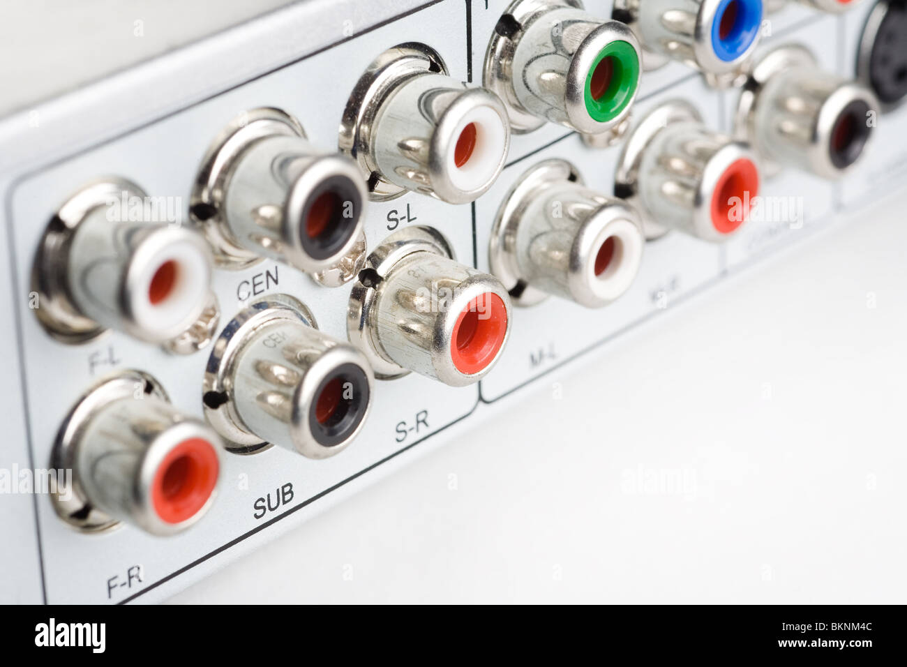 Cinch-Anschlüsse auf der Rückseite der DVD-player Stockfoto