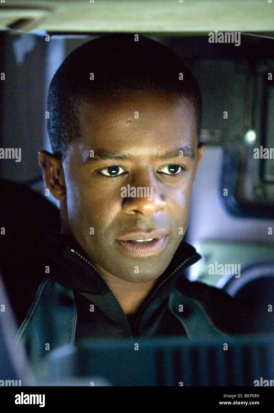 DOOMSDAY (2008) ADRIAN LESTER NEIL MARSHALL (DIR) DDSY 006 Stockfoto