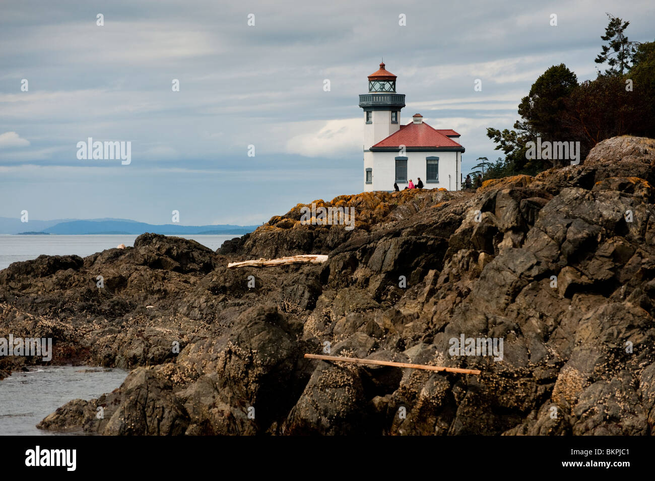 Lime Kiln Leuchtturm befindet sich auf der Westseite des San Juan Island, die größte Insel des Archipels der US-Bundesstaat Washington. Stockfoto