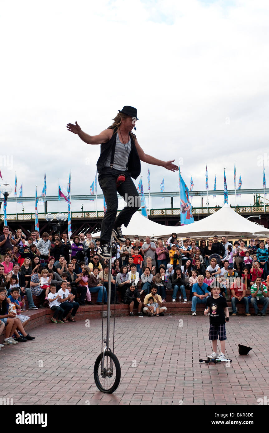 Straßentheater, Tamtam Festival, Darling Harbour, Sydney, Australien Stockfoto