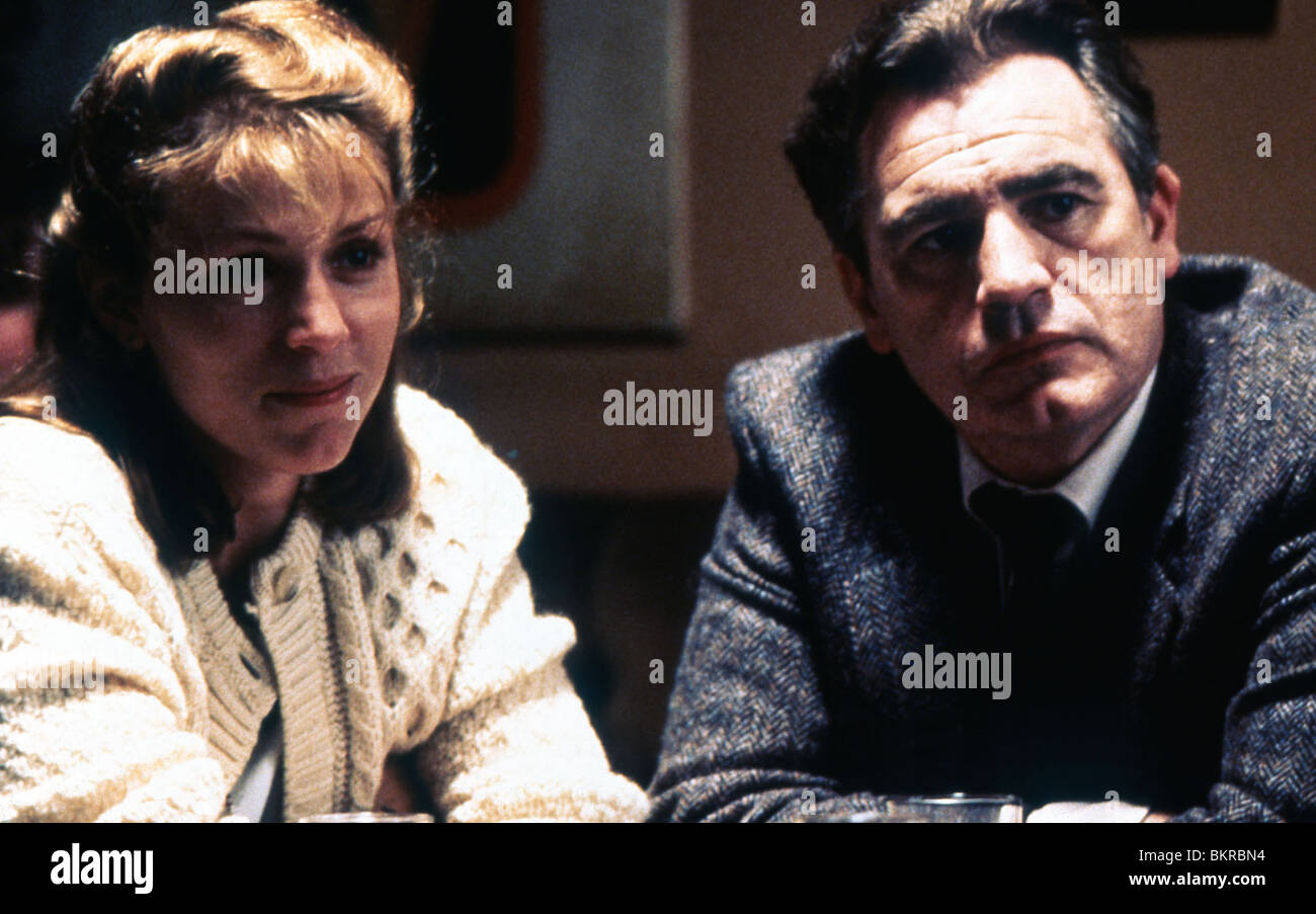 "HIDDEN AGENDA" (1990) KEN LOACH (DIR) KLCH 002 Stockfoto