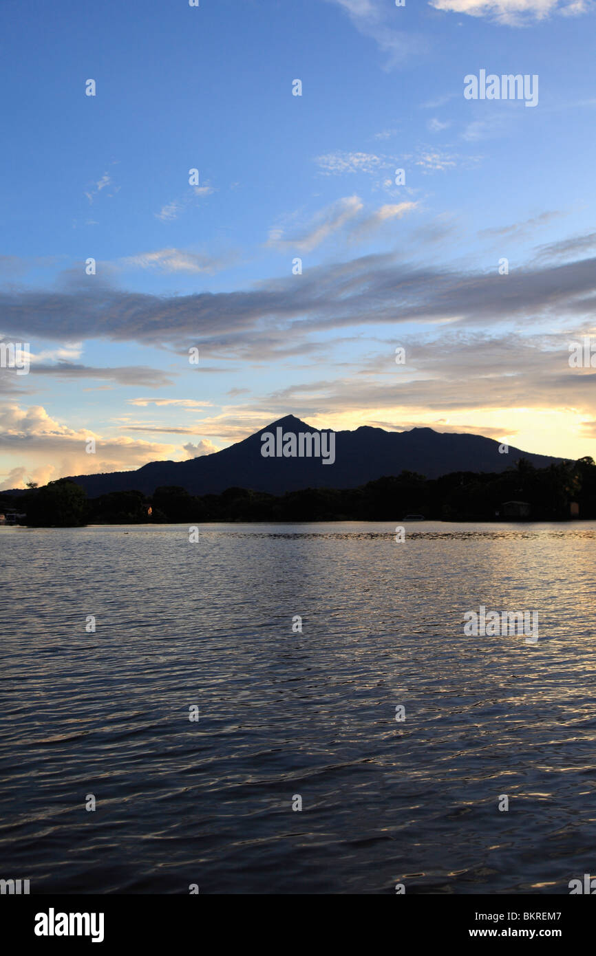 Mombacho Vulkan, Nicaragua-See, Granada, Nicaragua, Mittelamerika Stockfoto