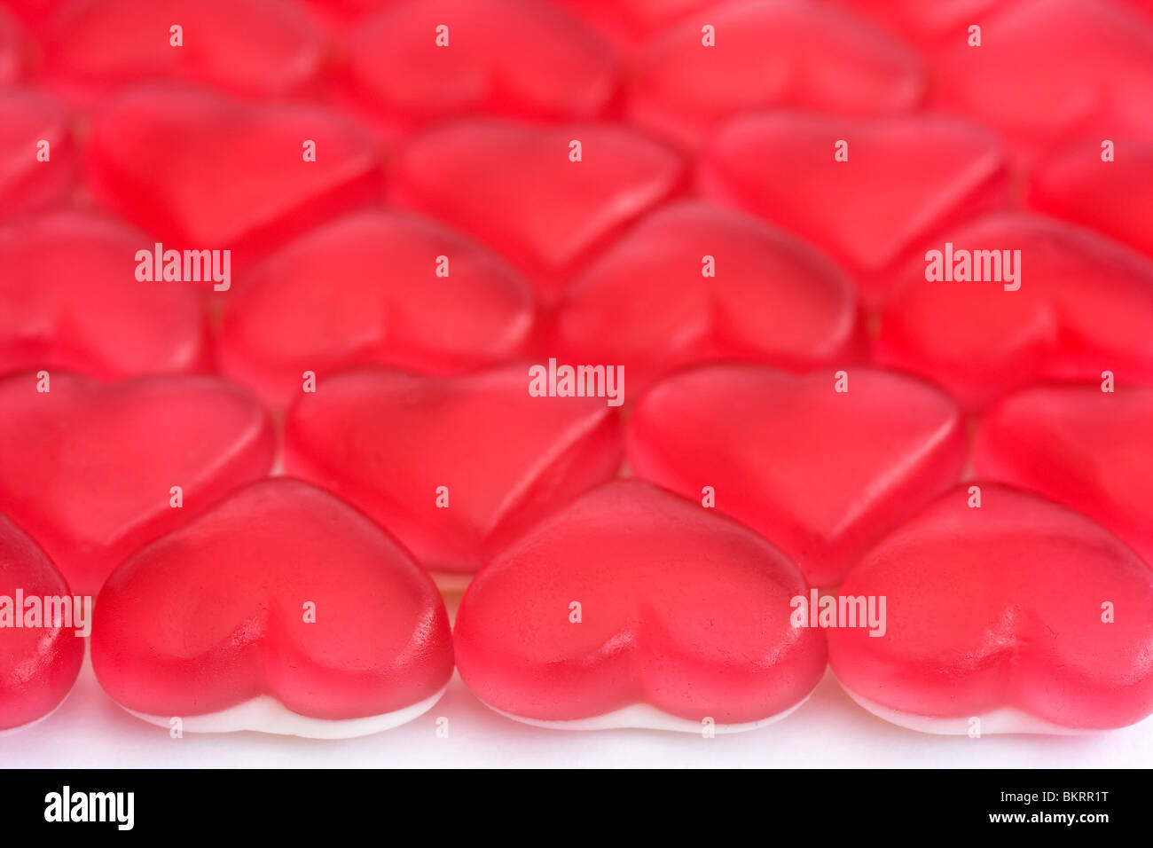 rote und weiße Liebe Herz Süßigkeiten Stockfoto