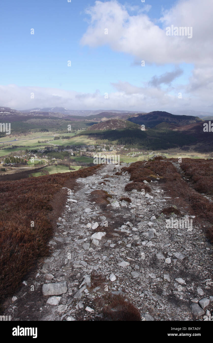 Track auf morrone von morven führenden Cairngorm Mountains highlands Schottland nach braemar Mai 2010 Stockfoto