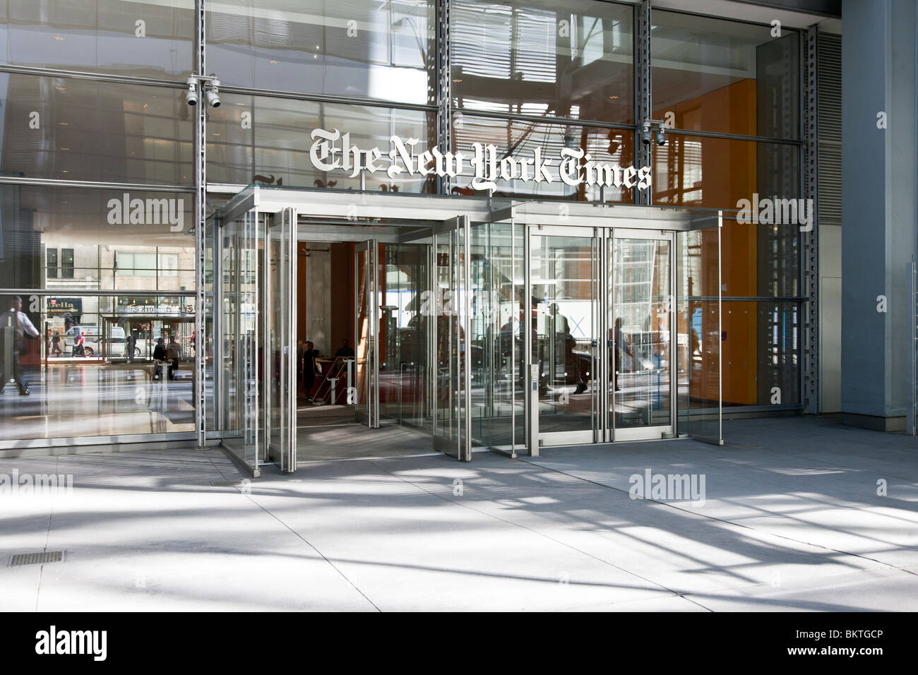 39+ New York Times Building Lobby Gif