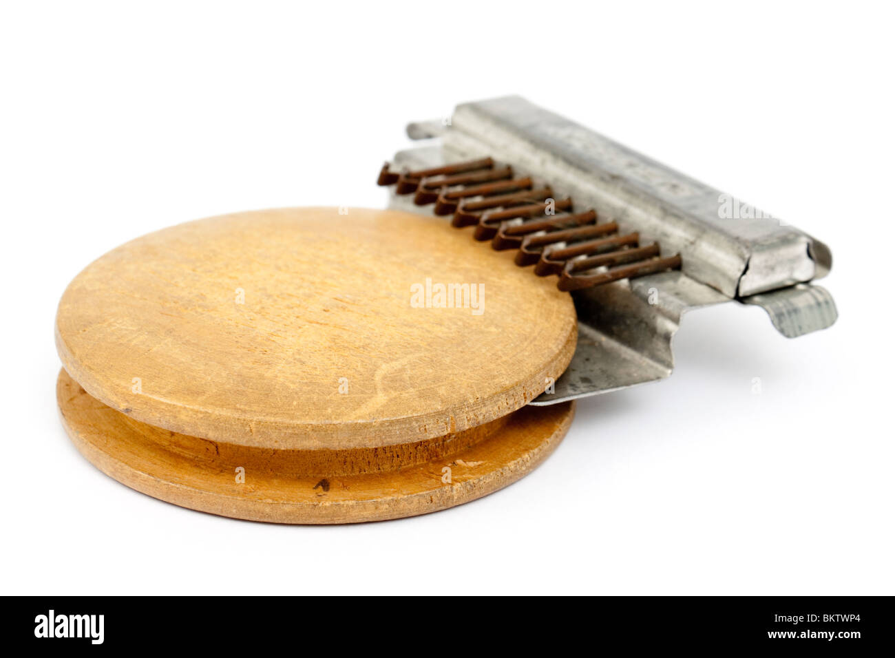 Jahrgang 1940 Speedweve automatische Stopfen-Tool von E & A Chesstok, isoliert auf weißem Hintergrund gemacht Stockfoto