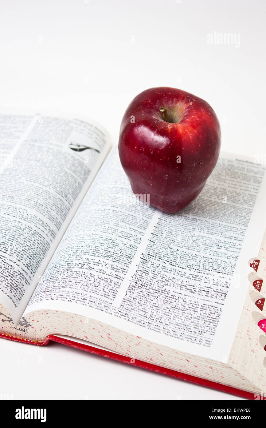 Buch offen Verbreitung Apfel ABC lernen, Bildung Stockfoto