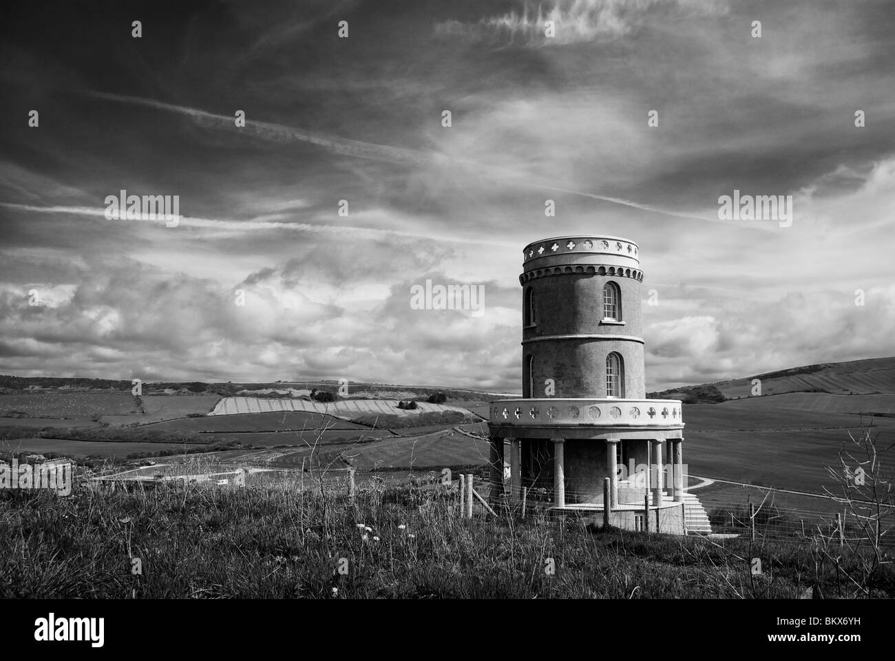 Clavell Tower, Kimmeridge, Dorset. Eine Torheit Turm auf einer Klippe, die heute als Unterkunft genutzt. Stockfoto