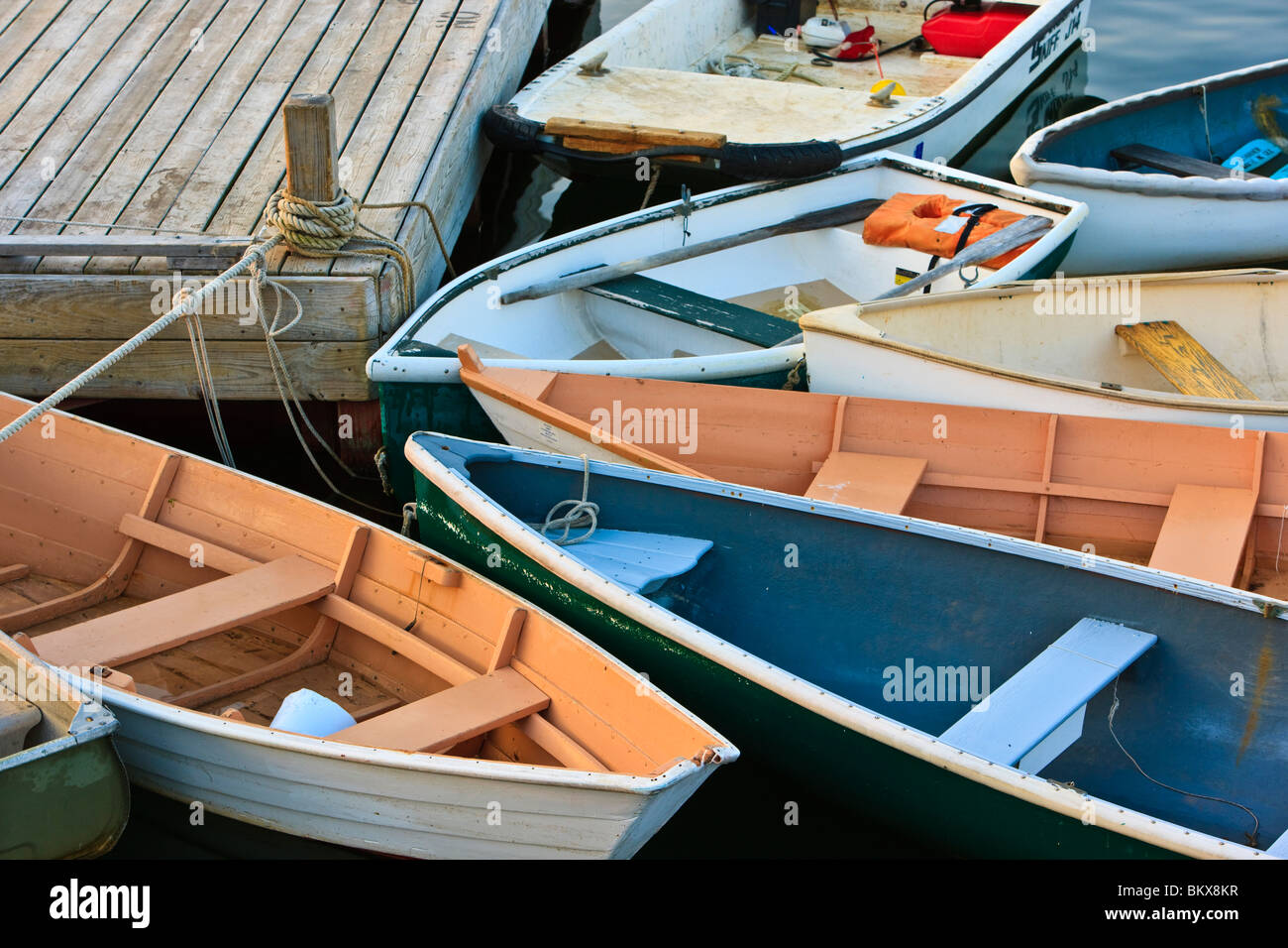 Schlauchboote in Mansett Harbor im Bundesstaat Maine. Stockfoto