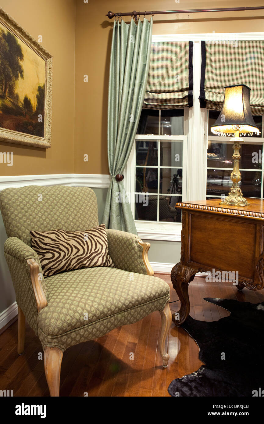 Luxusbüro in eine moderne elegante amerikanische Haus Stockfoto