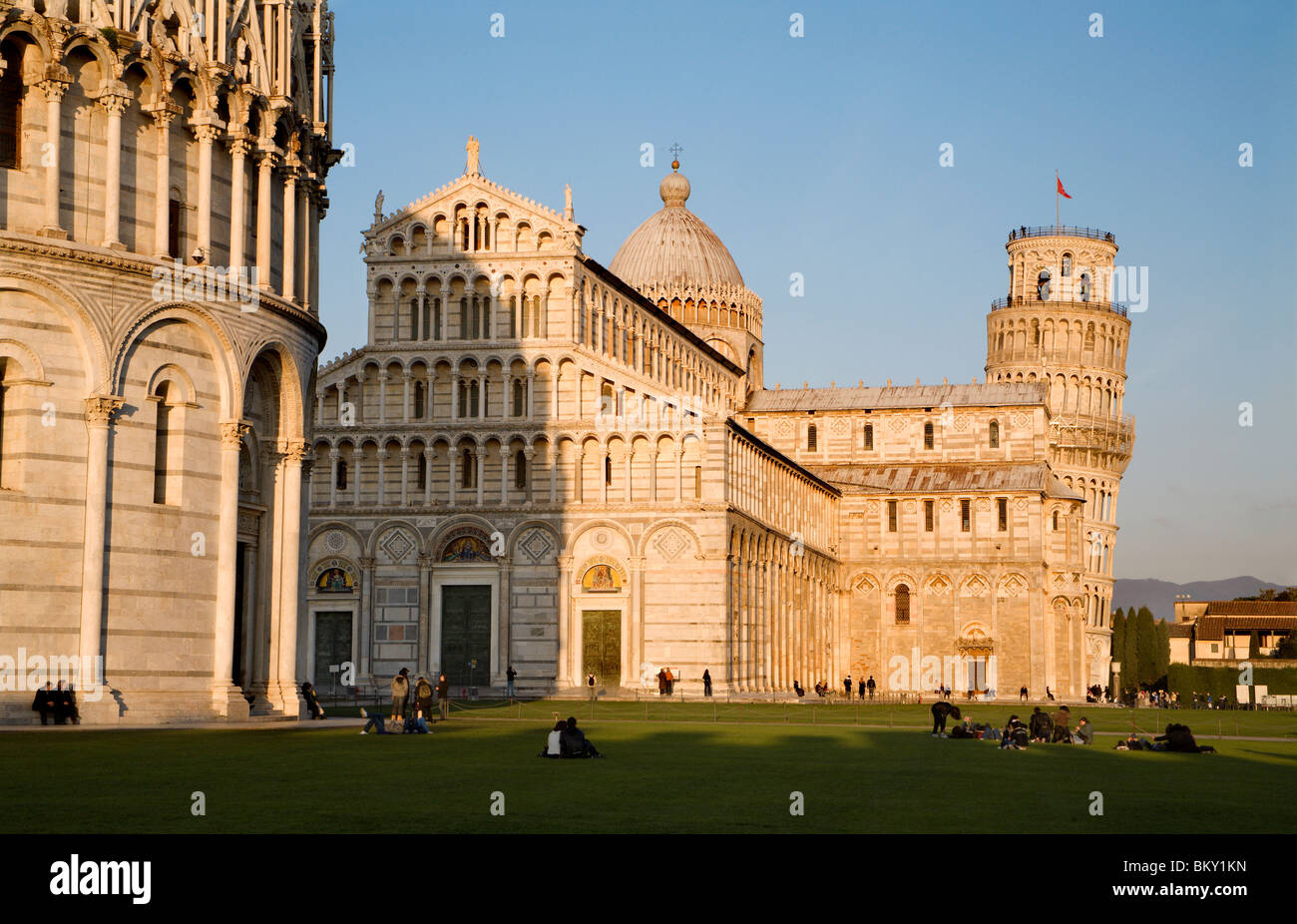 Pisa - Kathedrale und hängenden Turm und Baptisterium des Heiligen Johannes - Piazza dei Miracoli Stockfoto