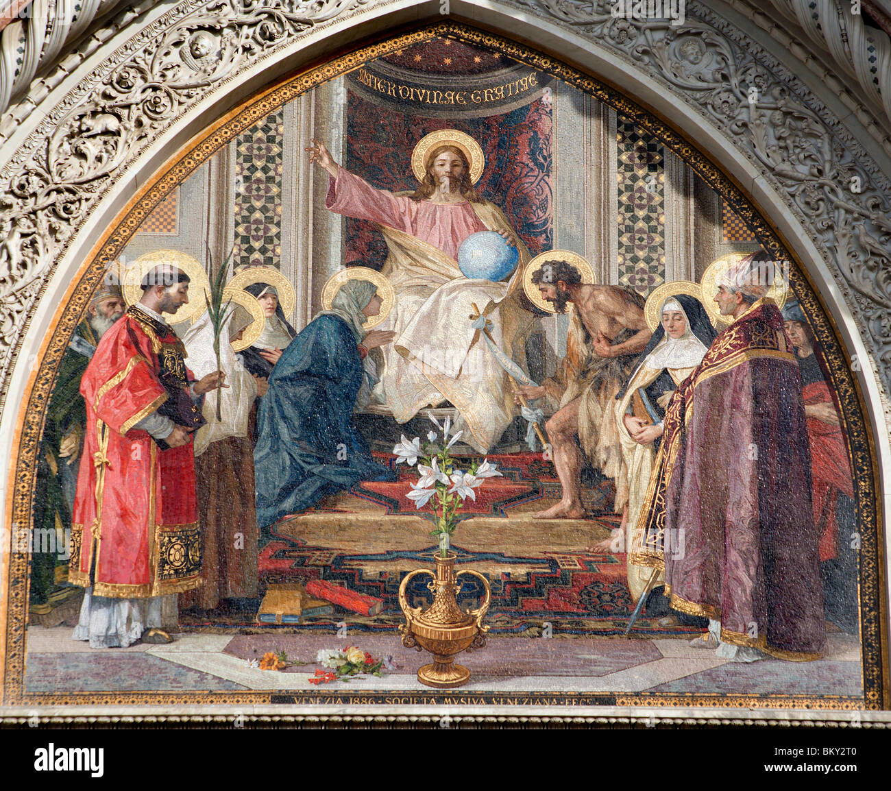 Jesus Christus Pantokrator - Detail von der Kathedrale Santa Maria del Fiore Mittelstandsportals - Westfassade Stockfoto