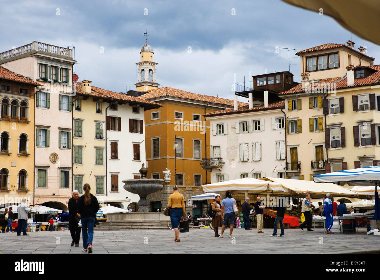 Piazza Mercatonuovo in Udine, Friaul-Julisch Venetien, Italien Stockfoto