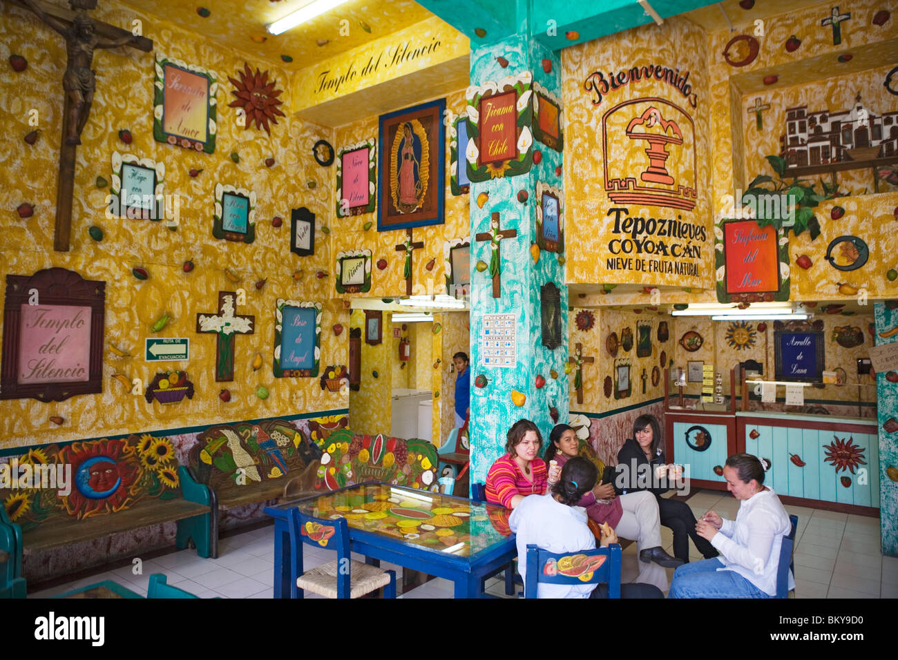 Cafe Templo del Silencio, Stadtteil Coyoacán, Mexico City, Mexico D.F., Mexiko Stockfoto