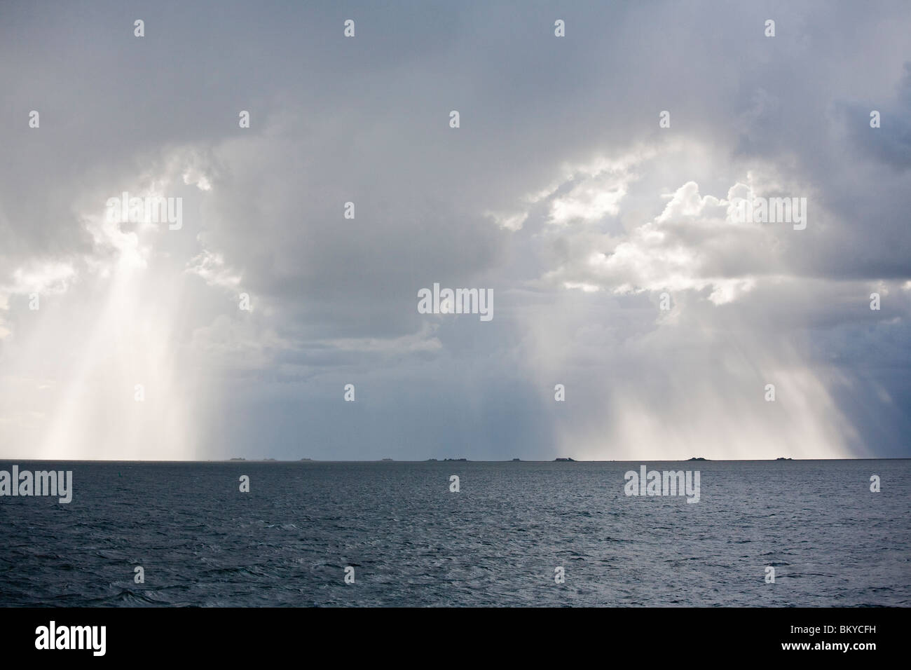 Gewitter über Nordsee, Insel Föhr, Schleswig-Holstein, Deutschland Stockfoto