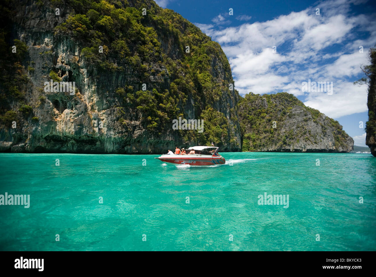 Ausflug zum Schnorcheln, Pileh, eine wunderschöne malerische Lagune, Ko Phi Phi Leh, Ko Phi-Phi Inseln, Krabi, Thailand Stockfoto