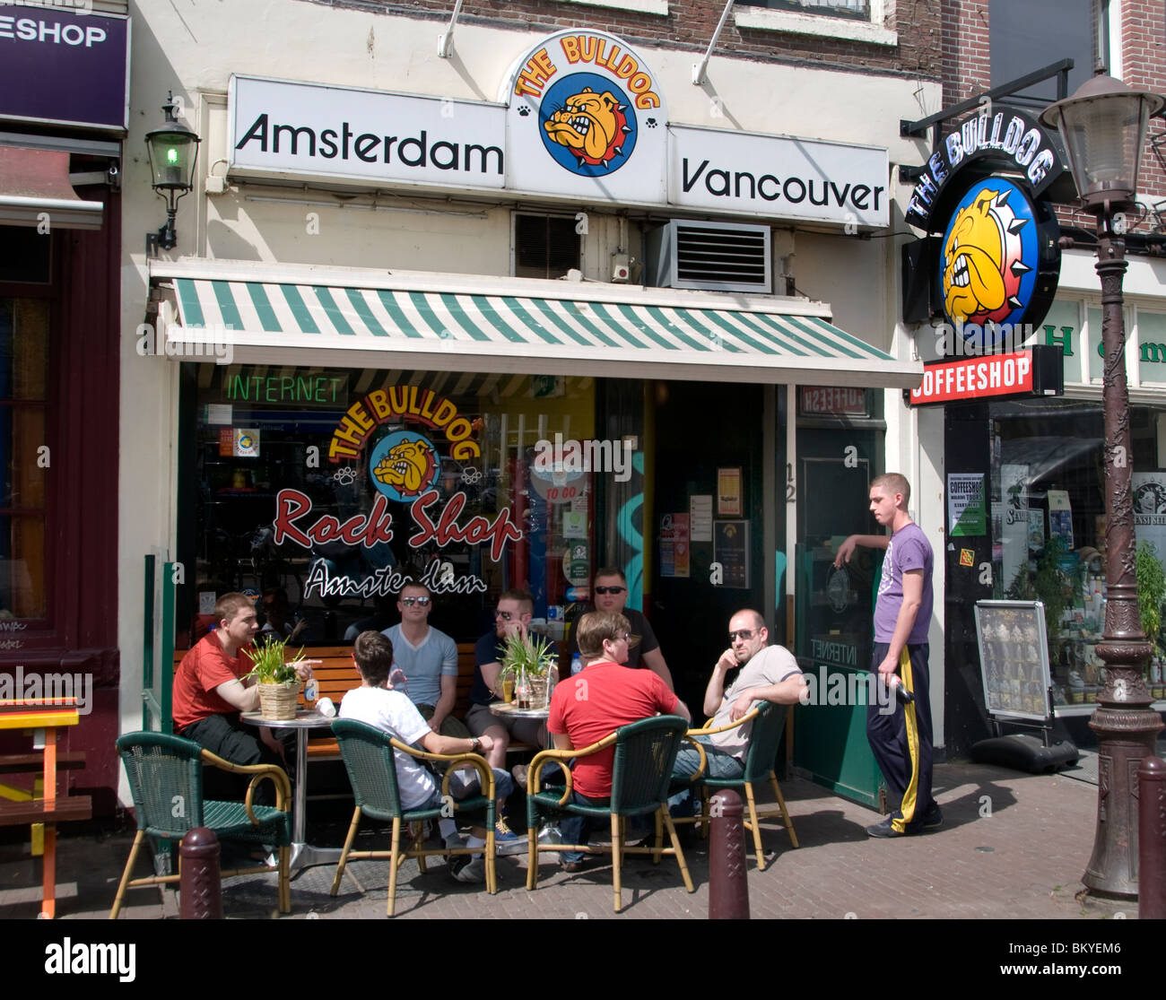 Bulldog Coffeeshop Singel Amsterdam Cafe Restaurant bar Kneipe Niederlande Stockfoto