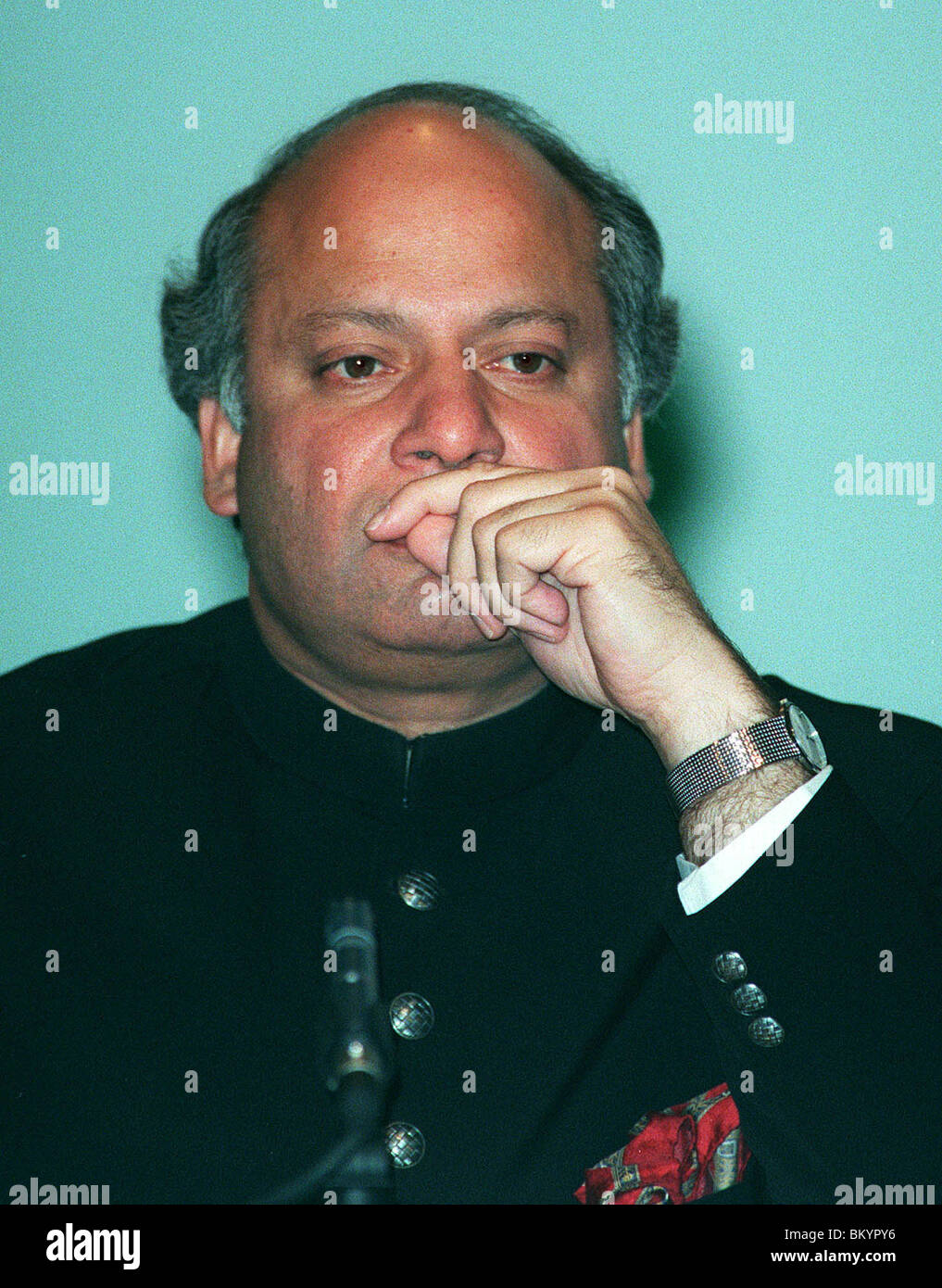 MOHAMMAD NAWAZ SHARIF Premierminister von PAKISTAN 17. Dezember 1997 Stockfoto