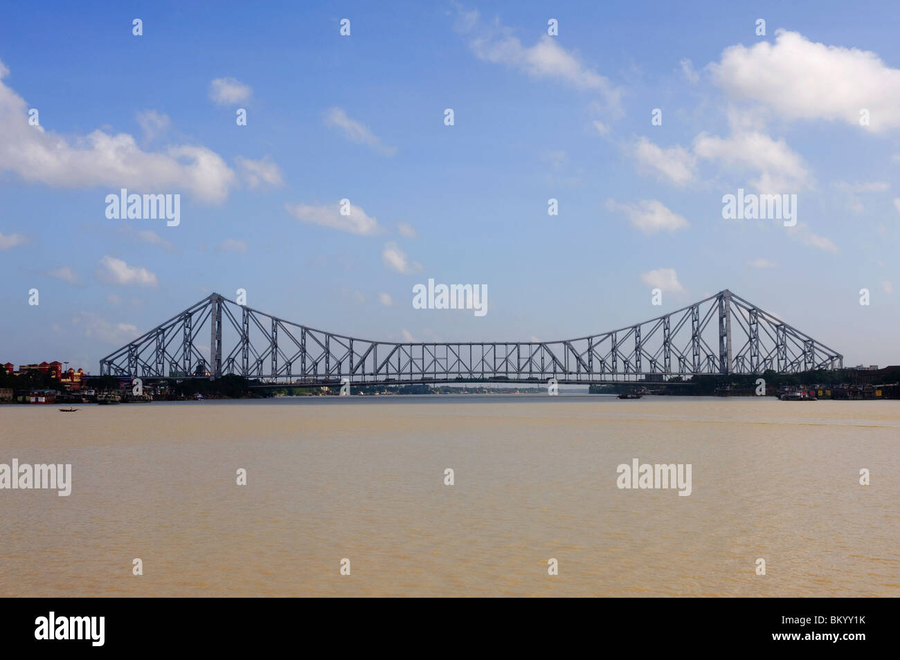 Brücke über den Fluss, Howrah Bridge, Hooghly River, Kolkata, Westbengalen, Indien Stockfoto