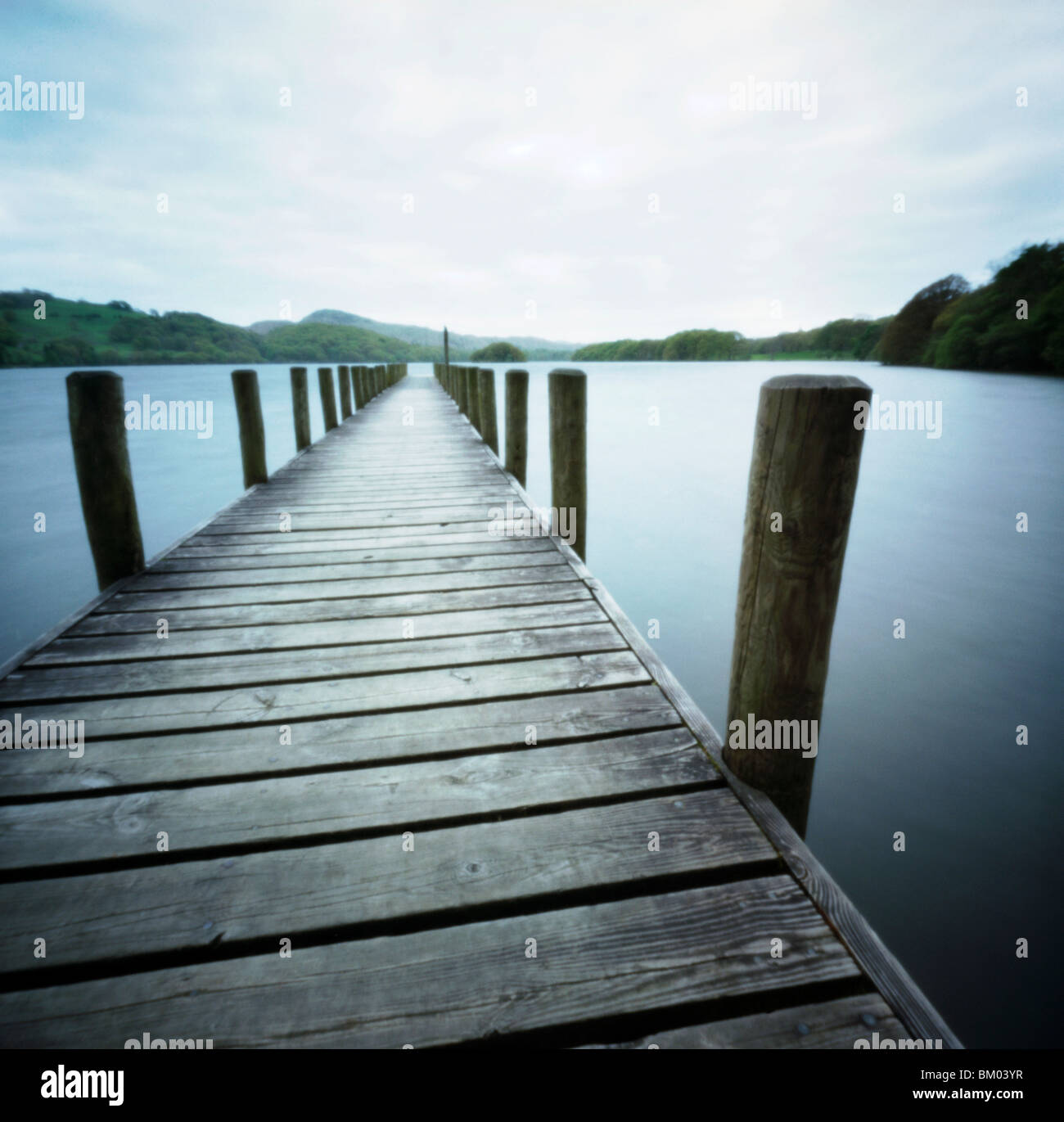 Steg am Coniston Water, Lake District, Cumbria, England Stockfoto