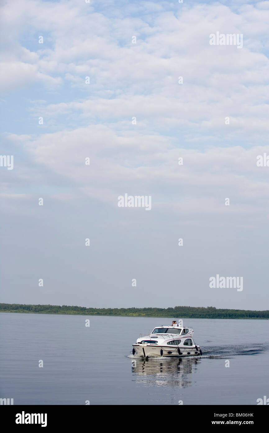 Kenner Caprice Hausboot auf gröberen Storkower See, in der Nähe von Storkow, Brandenburg, Deutschland Stockfoto