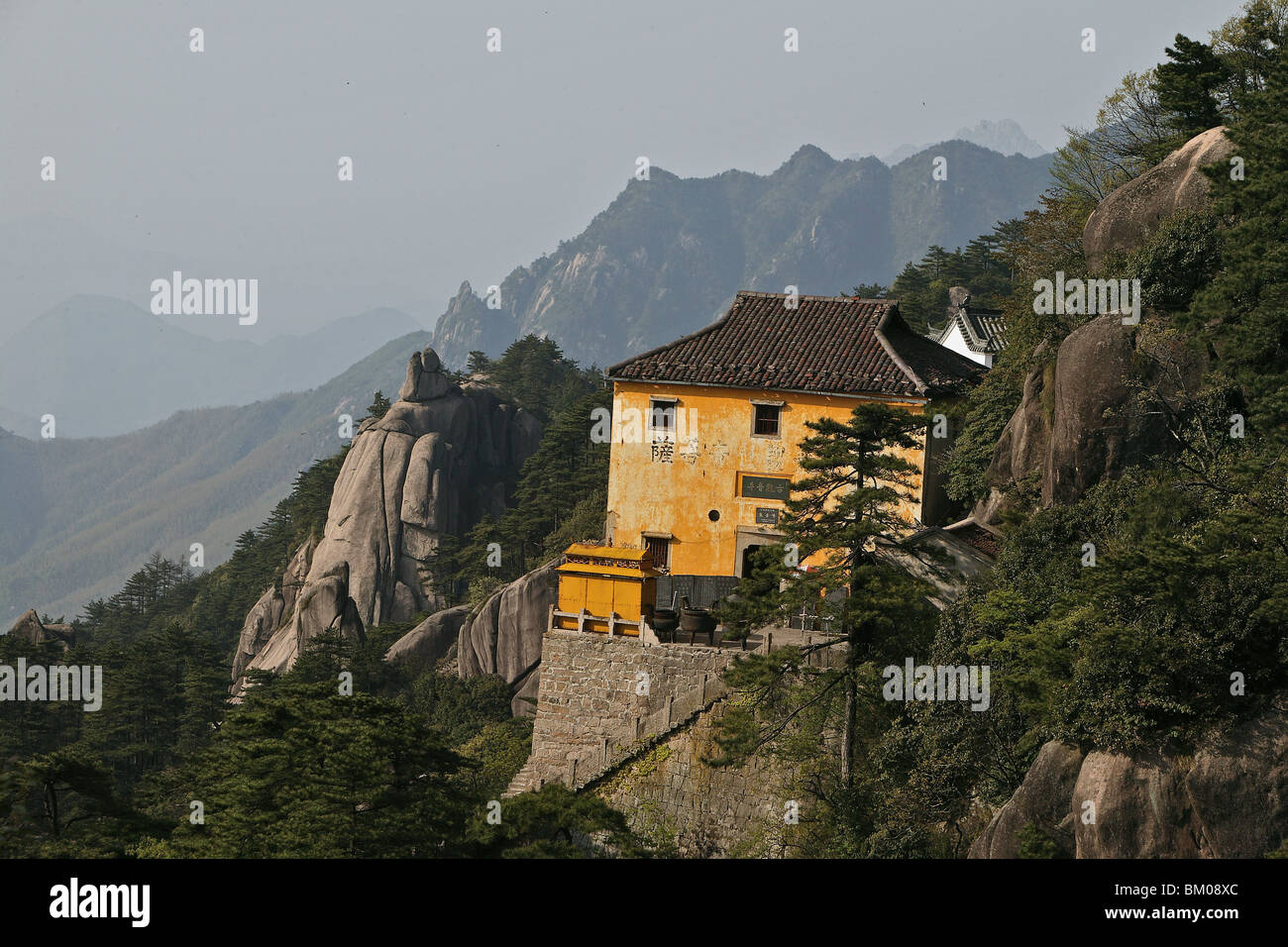 Avalokiteshvara Kloster, Jiuhua Shan, Anhui Provinz, Jiuhuashan, Mount Jiuhua, Berg von neun Blüten, China, Asien Stockfoto