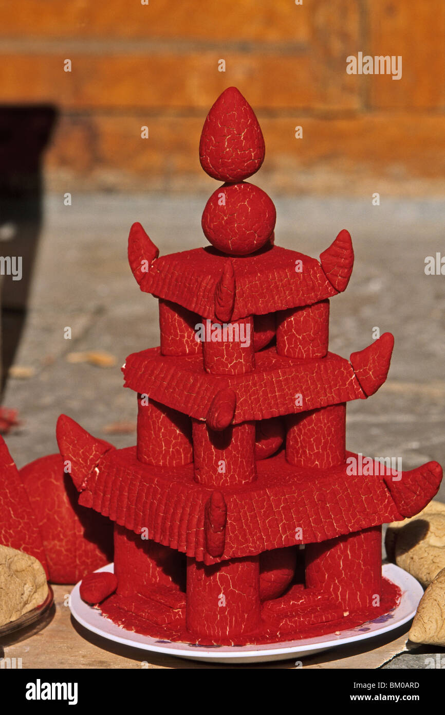 Angebote nach dem Vorbild aus roten Teig, Pusa Ting Tempel, Kloster, Wutai Shan, fünf Terrasse Berg, buddhistisches Zentrum, Stadt Mūsā Stockfoto