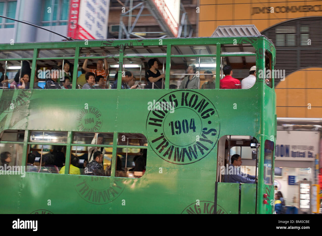 Hong Kong Straßenbahnen, Menschen in Doppel Decker Seilbahn, Hong Kong Island, Hongkong, China, Asien Stockfoto
