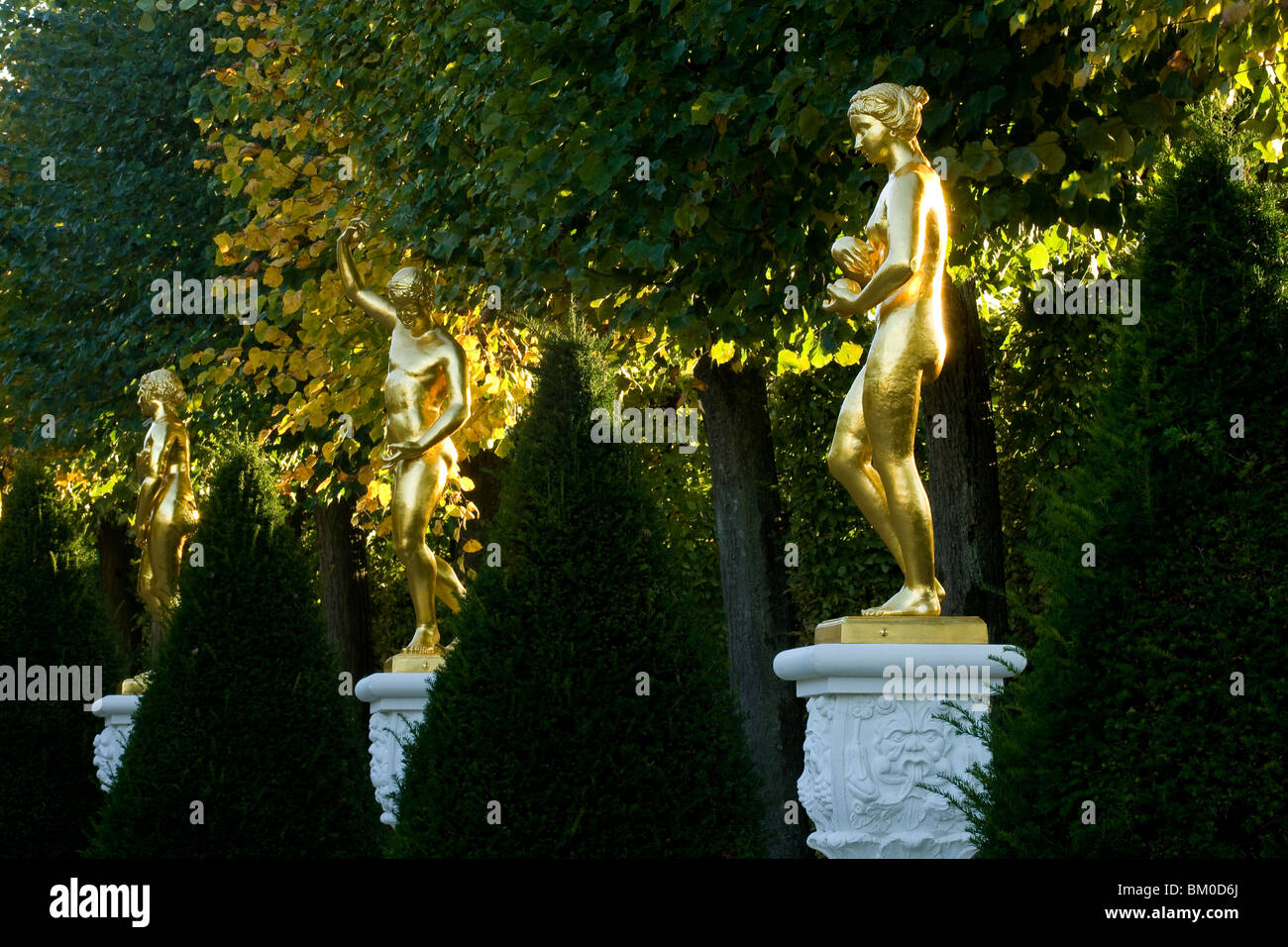 Skulpturen in den großen Garten, Herrenhäuser Gärten, Hannover, Niedersachsen, Deutschland, Europa Stockfoto