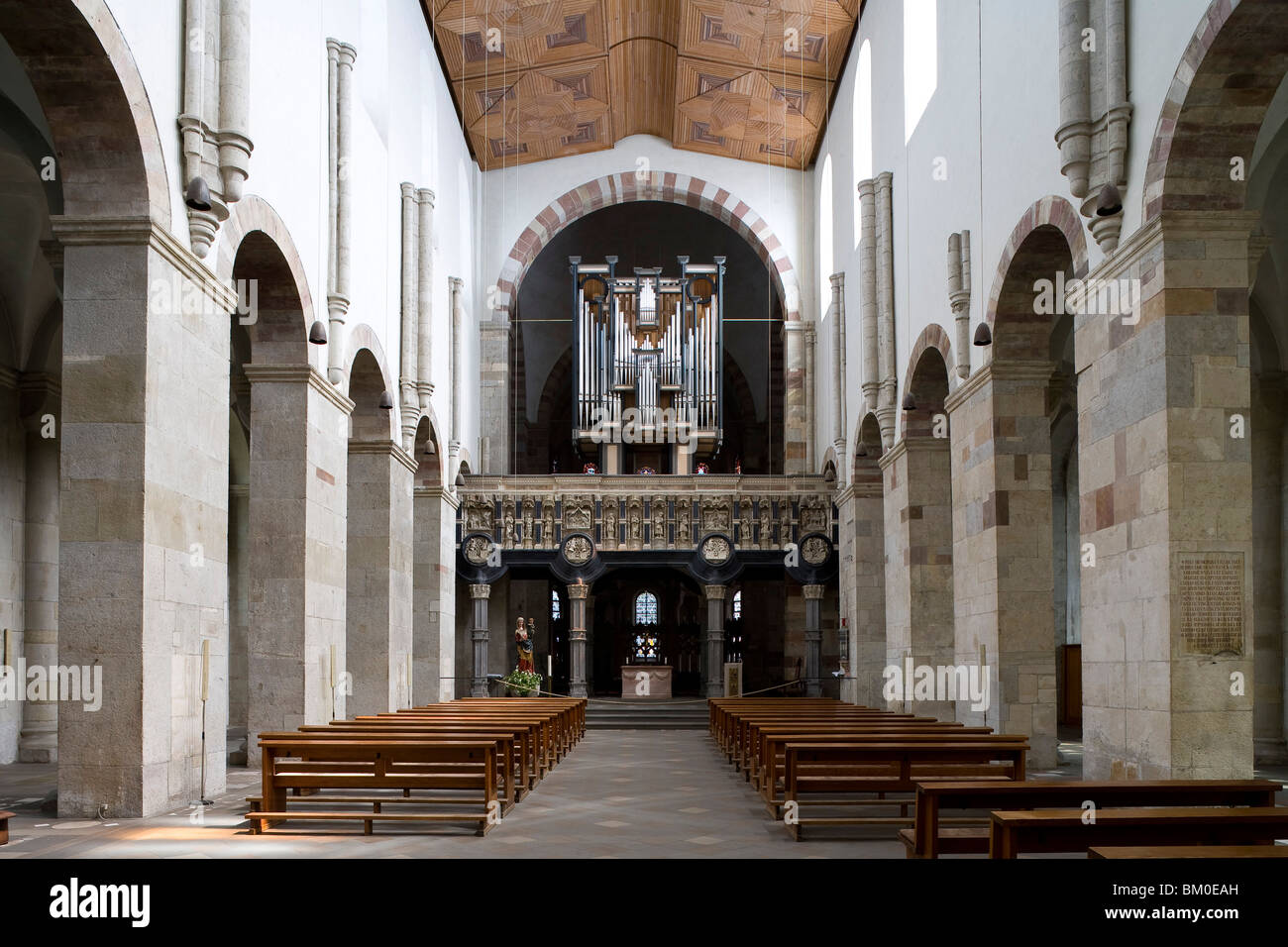 Innenansicht der Kirche St. Maria Im Kapitol, Köln, Nord Rhein Westfalen, Deutschland, Europa Stockfoto