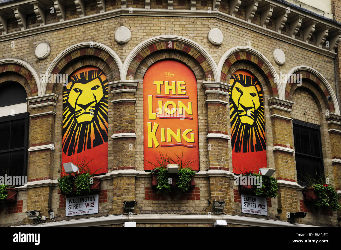 Der König der Löwen Werbetafeln am Lyceum Theatre, Covent Garden, London, England, UK Stockfoto
