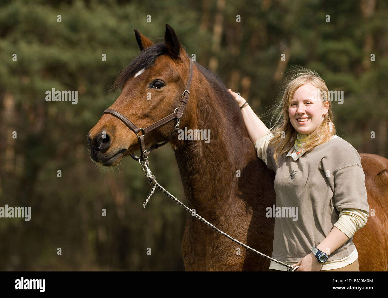 Frau und pony Stockfoto