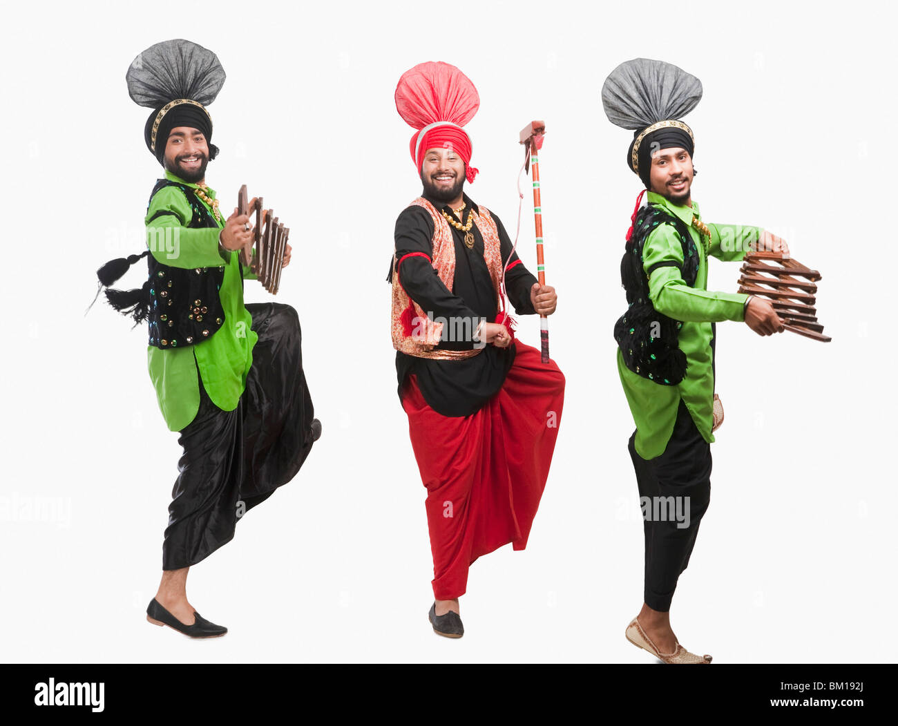 Bhangra traditioneller Volkstanz aus dem Punjab in Nordindien Stockfoto