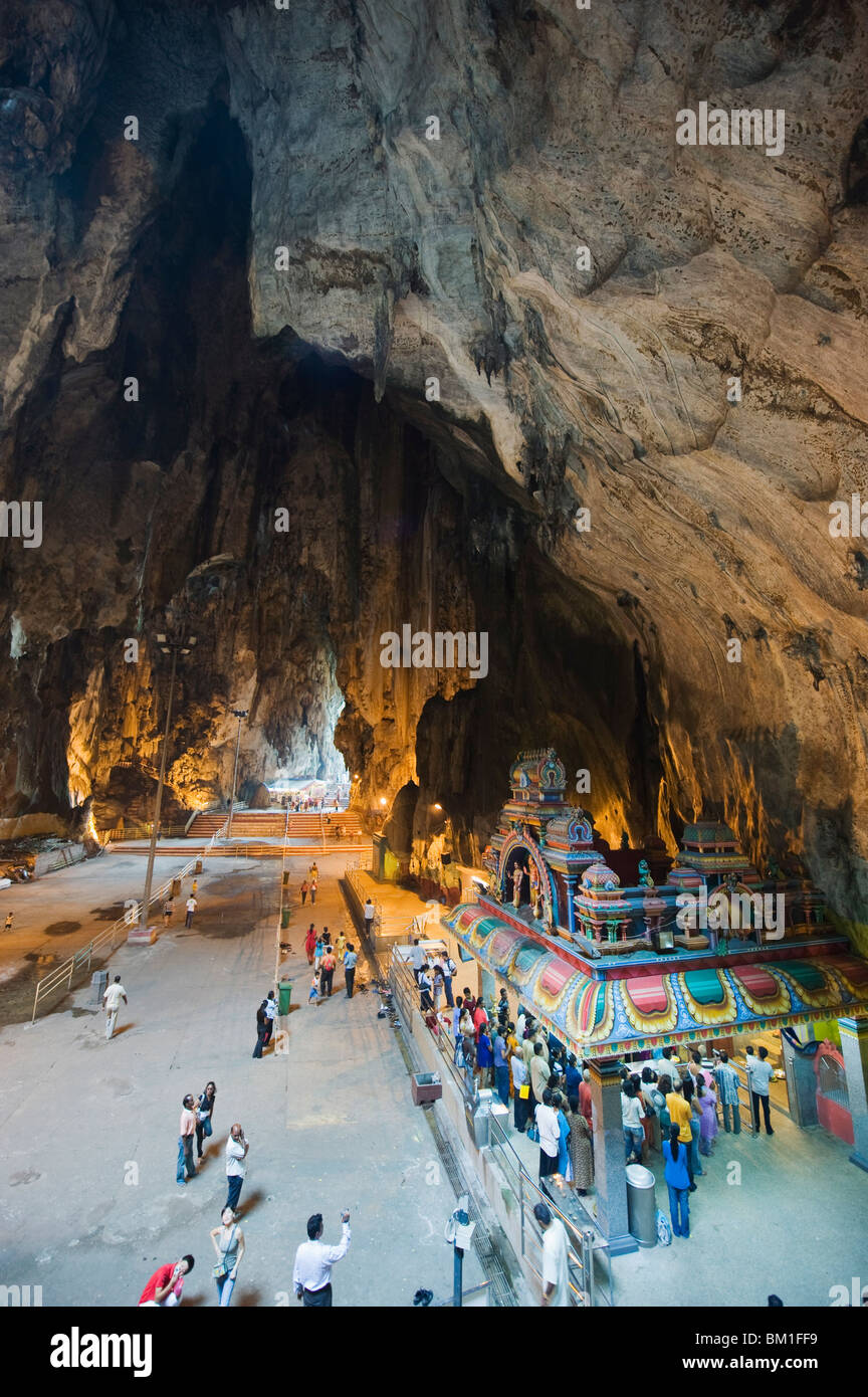 Hindu-Schrein in Tempel Höhle am Batu-Höhlen, Kuala Lumpur, Malaysia, Südostasien, Asien Stockfoto