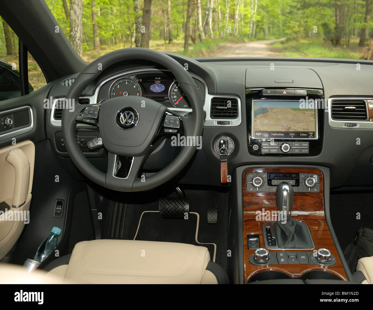 Suv Interior Stockfotos & Suv Interior Bilder - Alamy Suv Interior Stockfotos & Suv Interior Bilder - Alamy