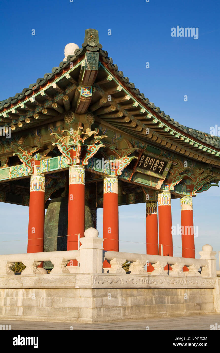 Koreanische Freundschaft Bell im Fort MacArthur Park, San Pedro, Los Angeles, California, Vereinigte Staaten von Amerika, Nordamerika Stockfoto