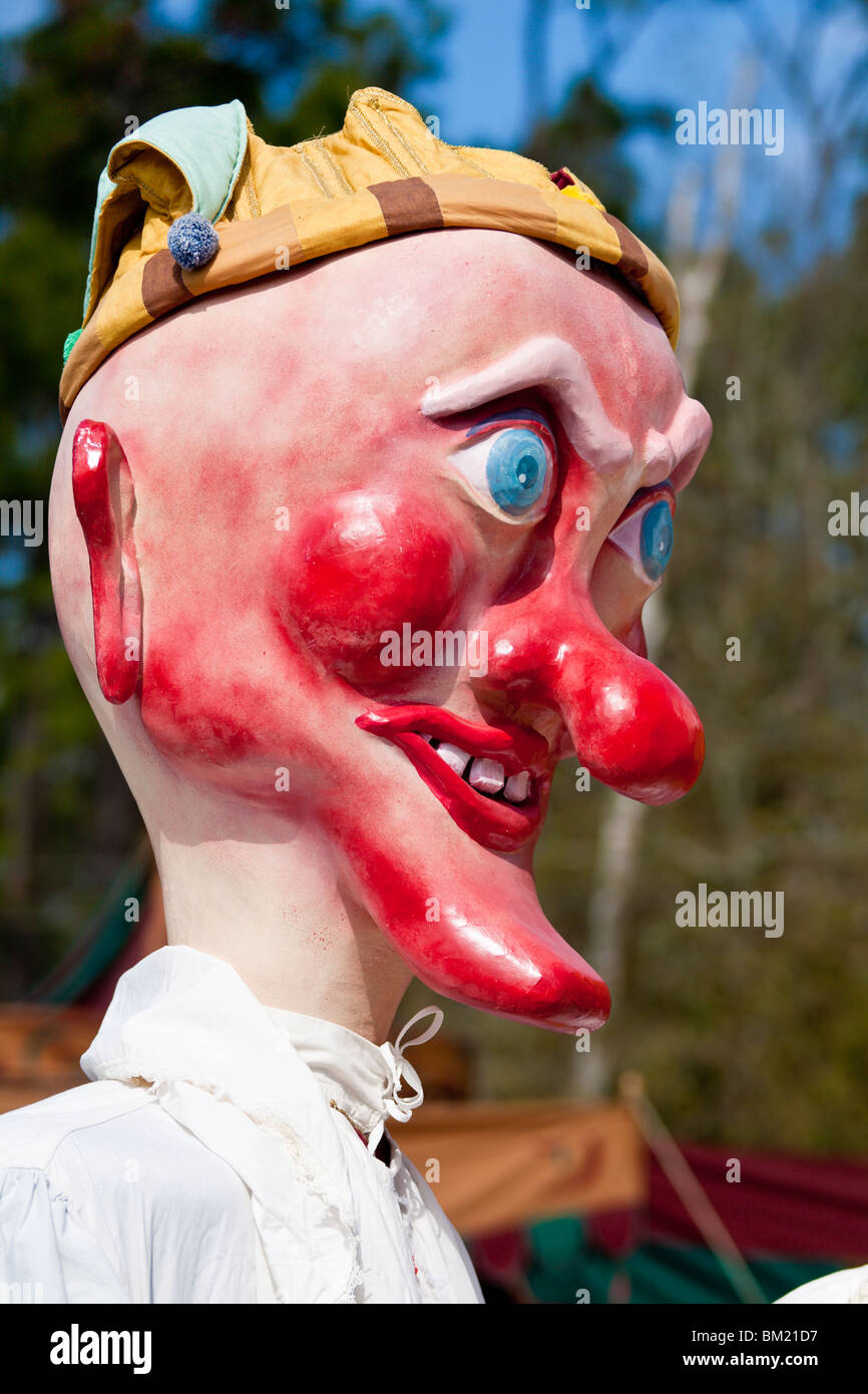 Gainesville, FL - Januar 2009 - Riese geleitet männlichen Jester Kostüm auf Hoggetowne mittelalterlichen Jahrmarkt in Gainesville, Florida Stockfoto